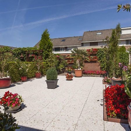 Enschede Bed & Breakfast Bagian luar foto