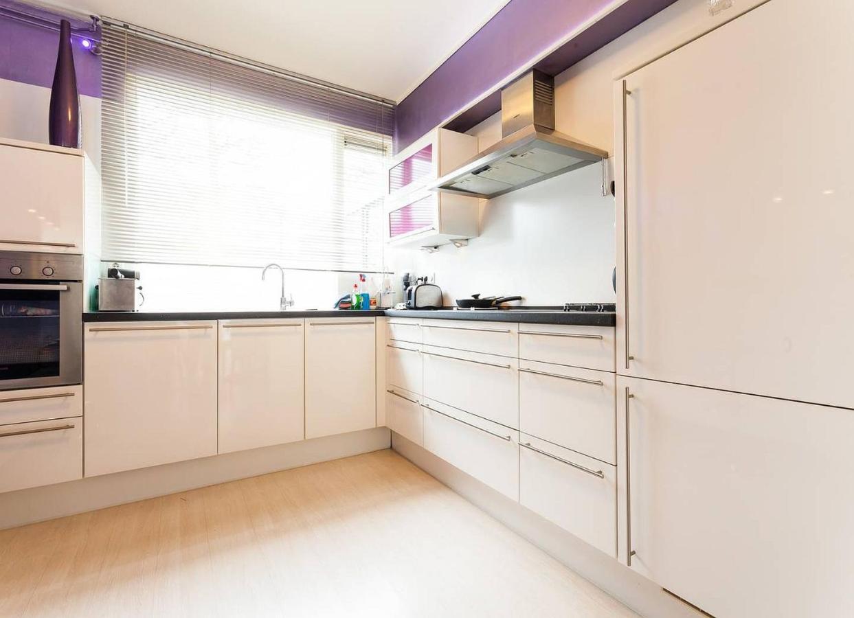 Enschede Bed & Breakfast Bagian luar foto