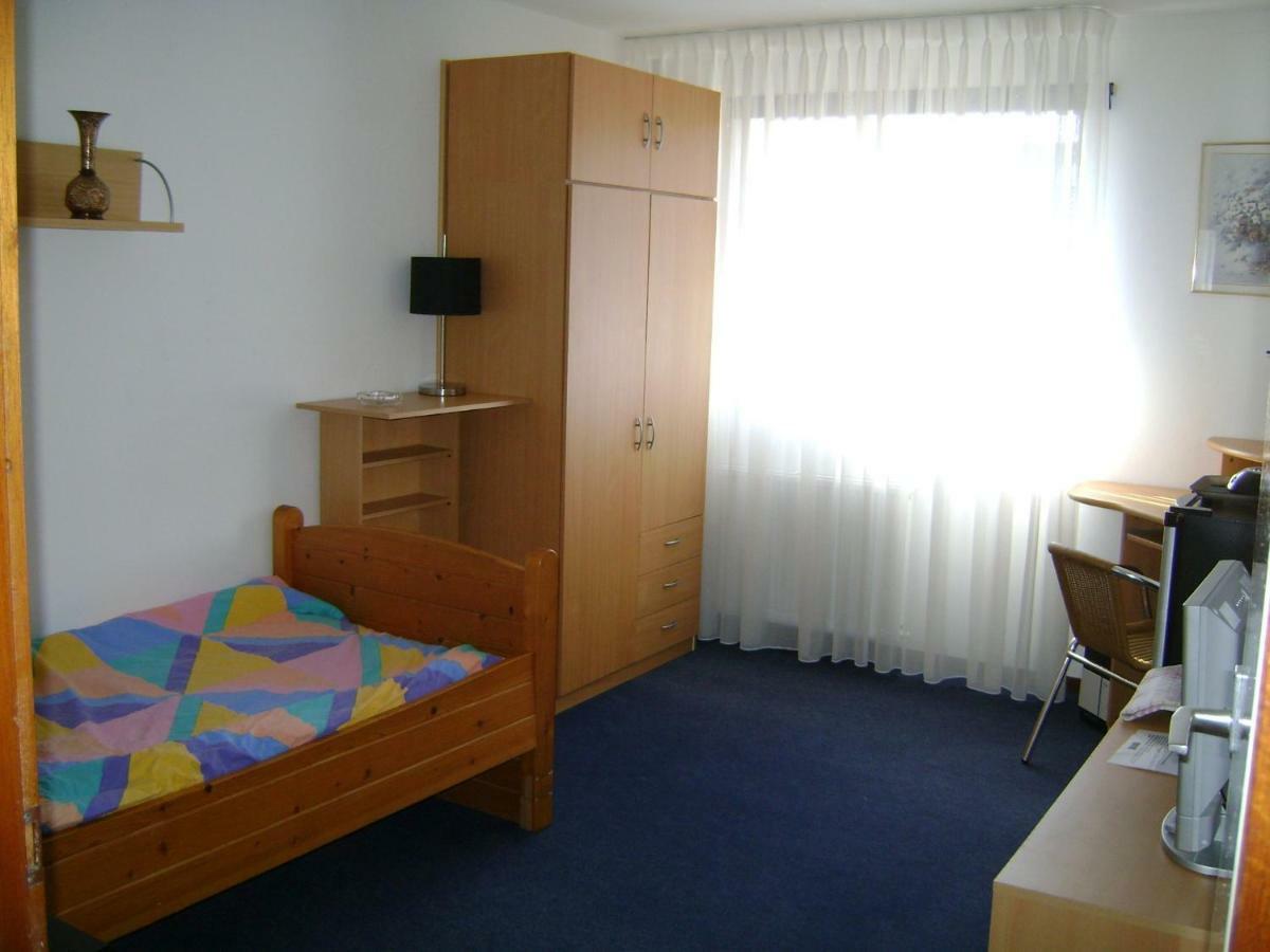 Enschede Bed & Breakfast Bagian luar foto